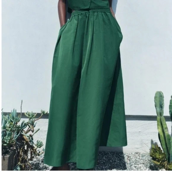 Zara Skirt - Picture 2 of 4